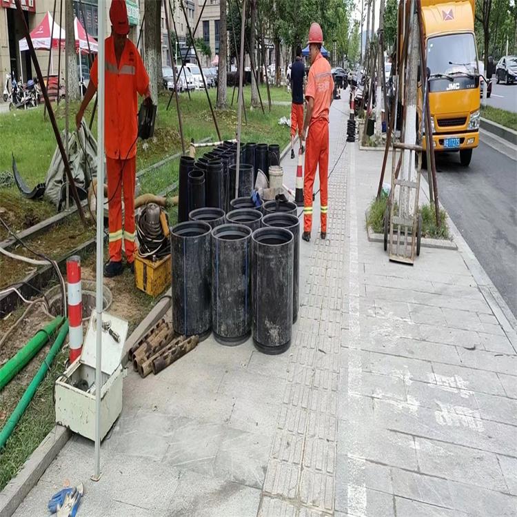 多文镇管道短管置换修复